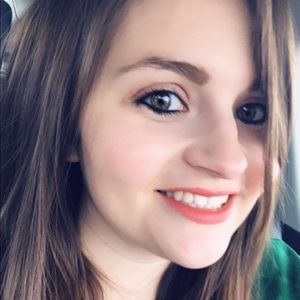 Meet your Posher, Shelby